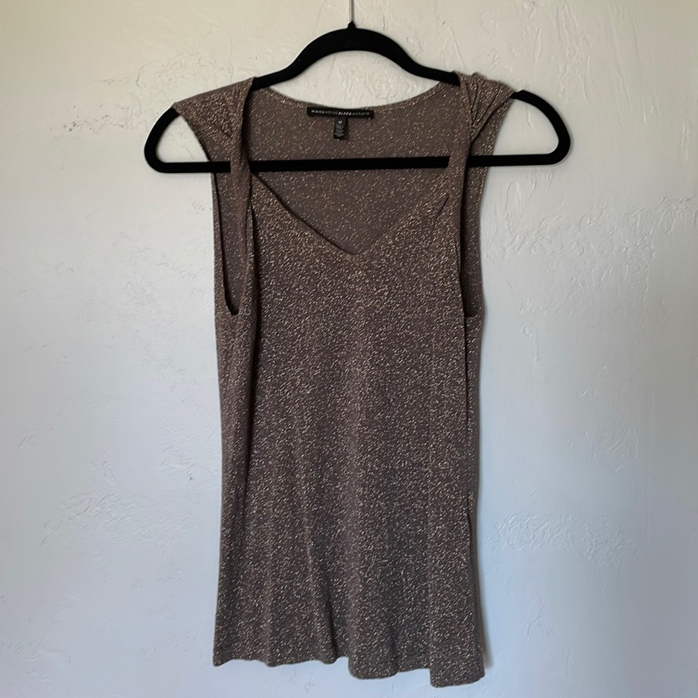 Sexy gold sparkle stretchy twist shoulder tank from WHBM✨